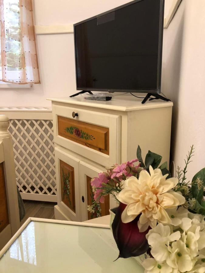 Vila Horia Bradet Săcele Esterno foto